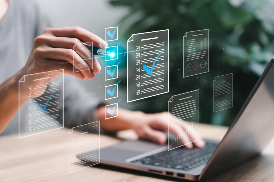 How Computer Software Transforms Business